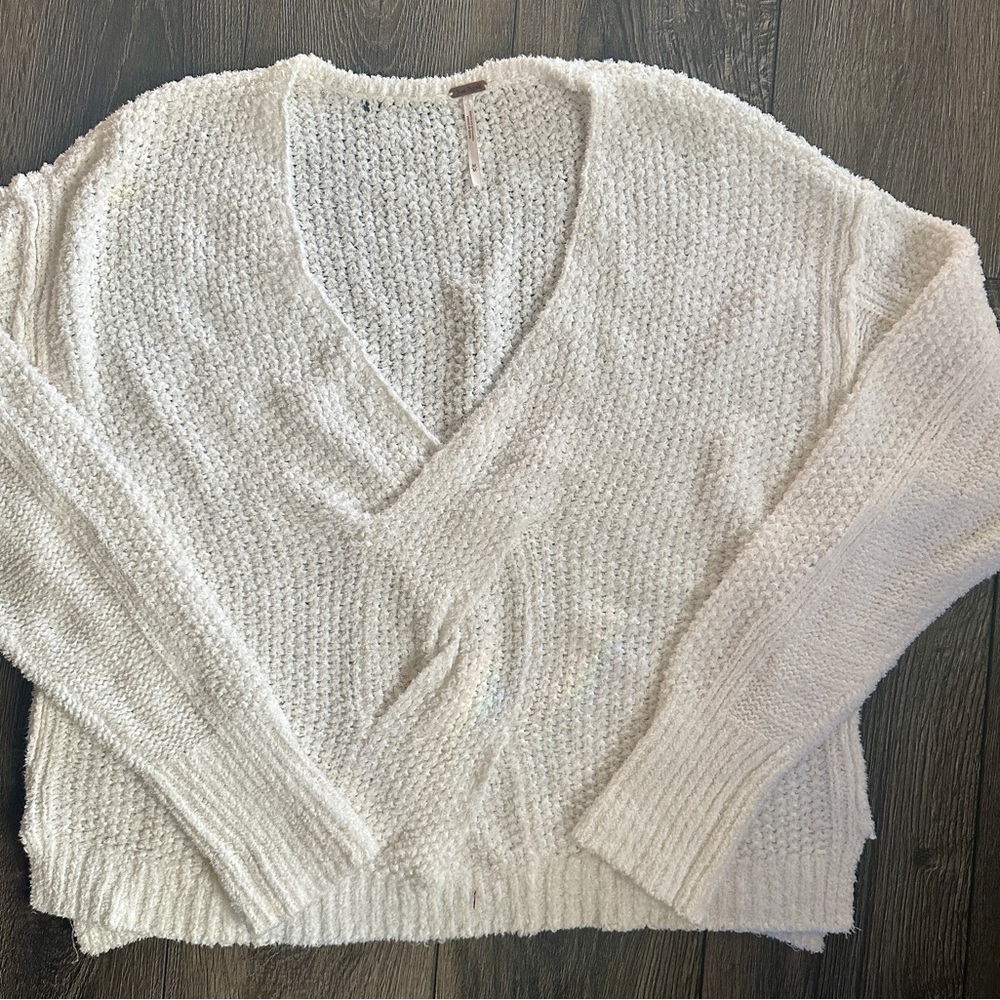 Free People Cream V-Neck Textured Knit Sweater